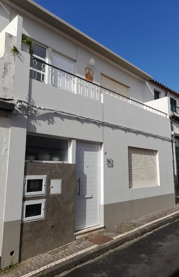 Upstairs Home Ponta Delgada Exterior foto