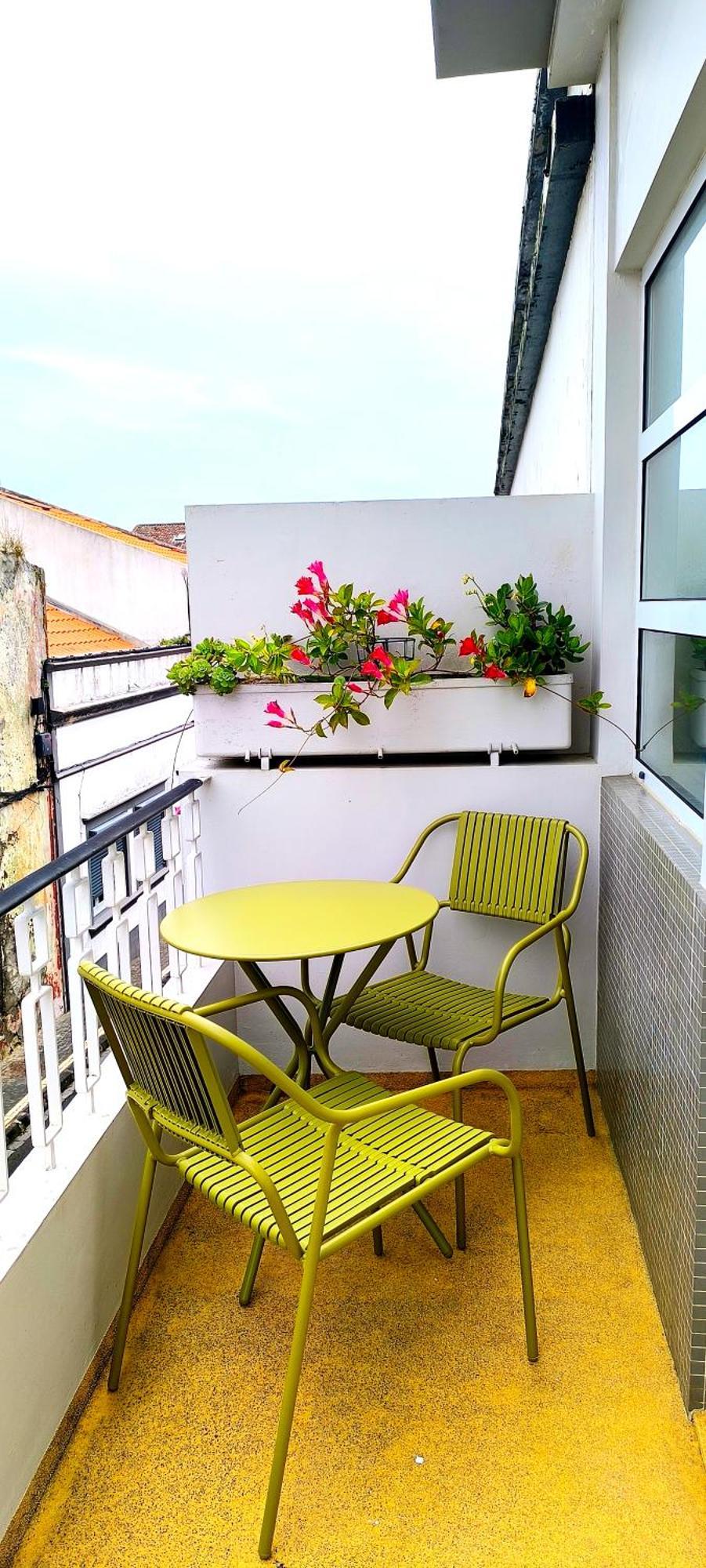 Upstairs Home Ponta Delgada Exterior foto